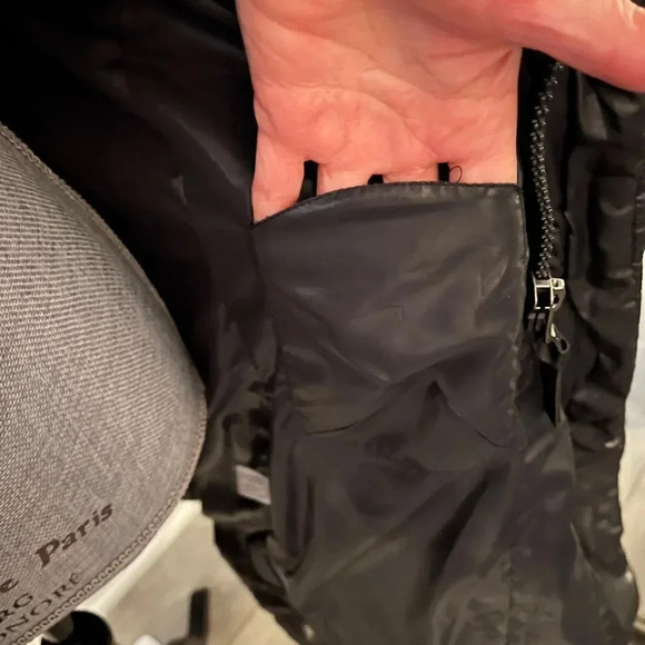 LE CHATEAU Black Puffer Coat  and Beige Fur Oversized Hoodie, Size XS/S - Picture 7 of 16